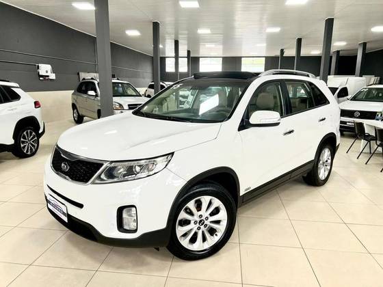 KIA SORENTO 3.5 V6 GASOLINA EX 7L 4WD AUTOMÁTICO KIA SORENTO 3.5 V6 GASOLINA EX 7L 4WD AUTOMÁTICO